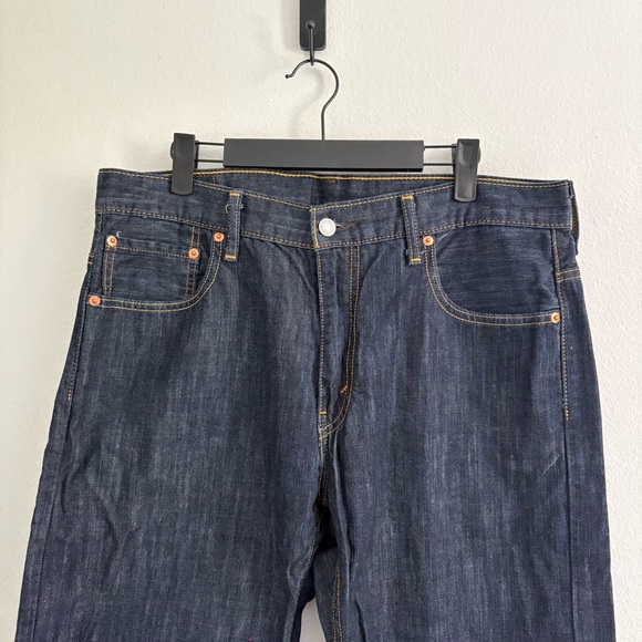 Levi’s • 569 Dark Wash Jeans - Picture 2 of 5